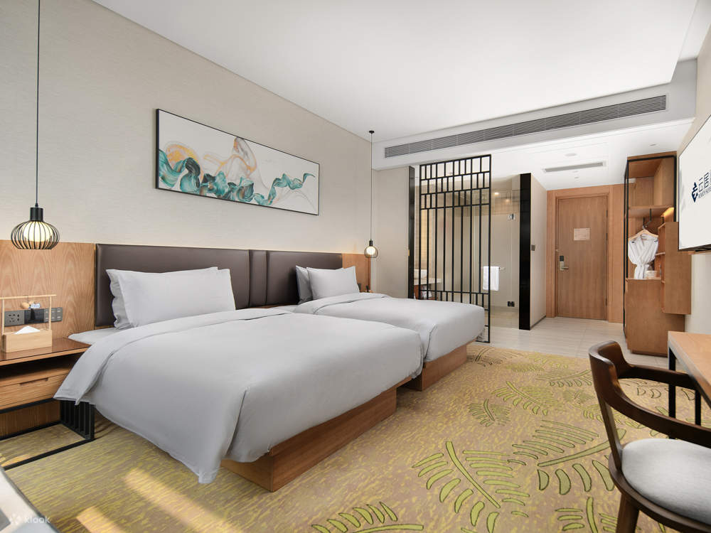 Bilik Boiyu Business Twin